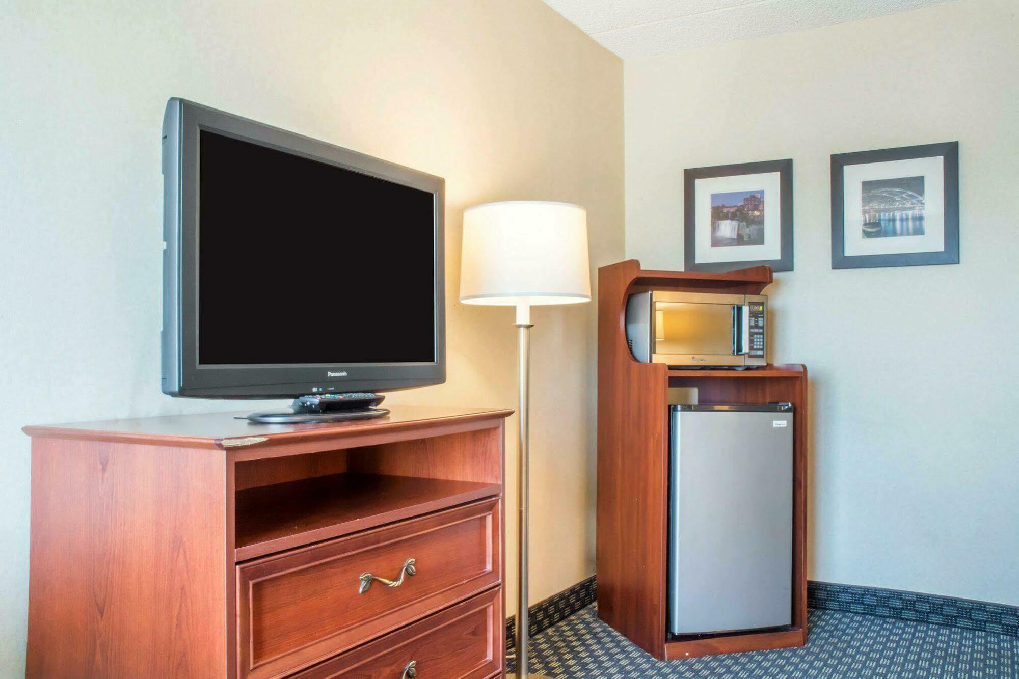 Hammock Hotel Rochester Niagara Falls Εξωτερικό φωτογραφία